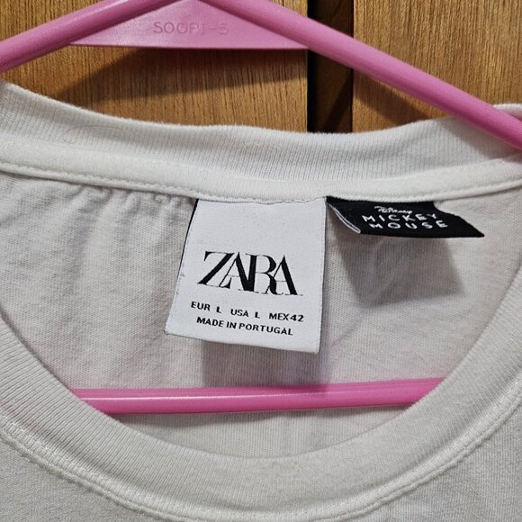 Zara White Mickey Mouse Short Sleeve Tee - Picture 2 of 4